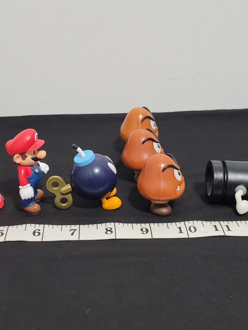 Nintendo Super Mario Figure Set - Mario, Goomba & Bob-omb (Brown, Red, Blue)
